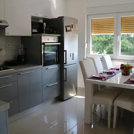 Apartman Mark Apartment Pula